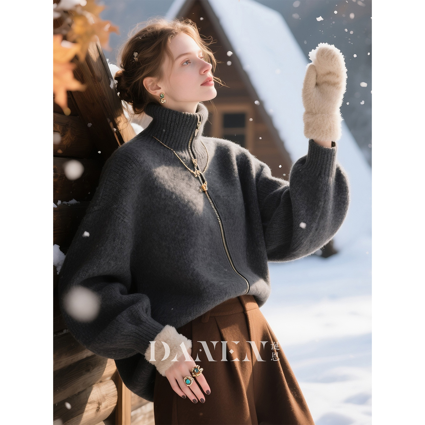 深灰色立领拉链针织开衫女2025年