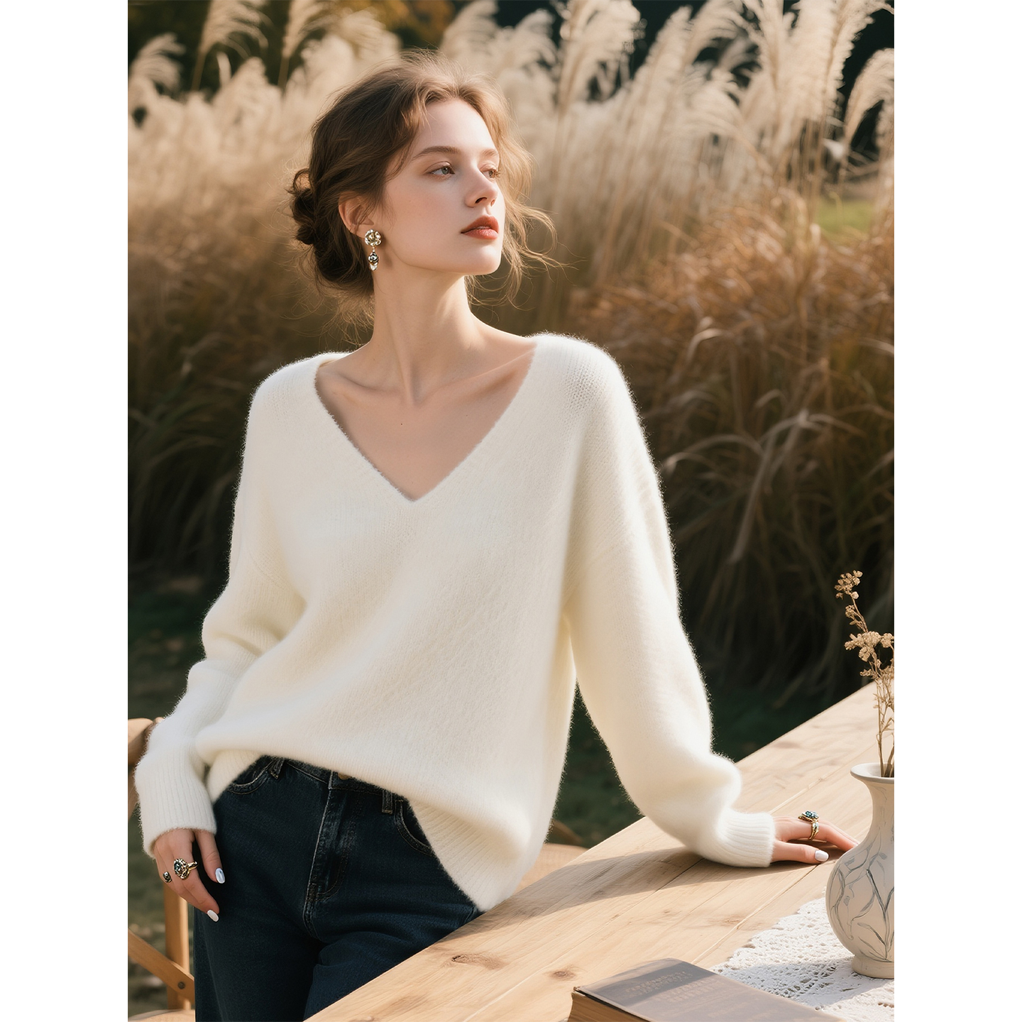 米白色羊毛针织衫女2025年秋冬