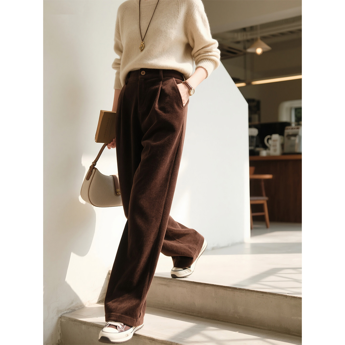 深棕色灯芯绒阔腿裤女2026年秋冬新款美拉德高级感时尚气质长裤子,女装/女士精品,休闲裤,淘宝优惠券,粉丝福利购,淘宝优惠卷