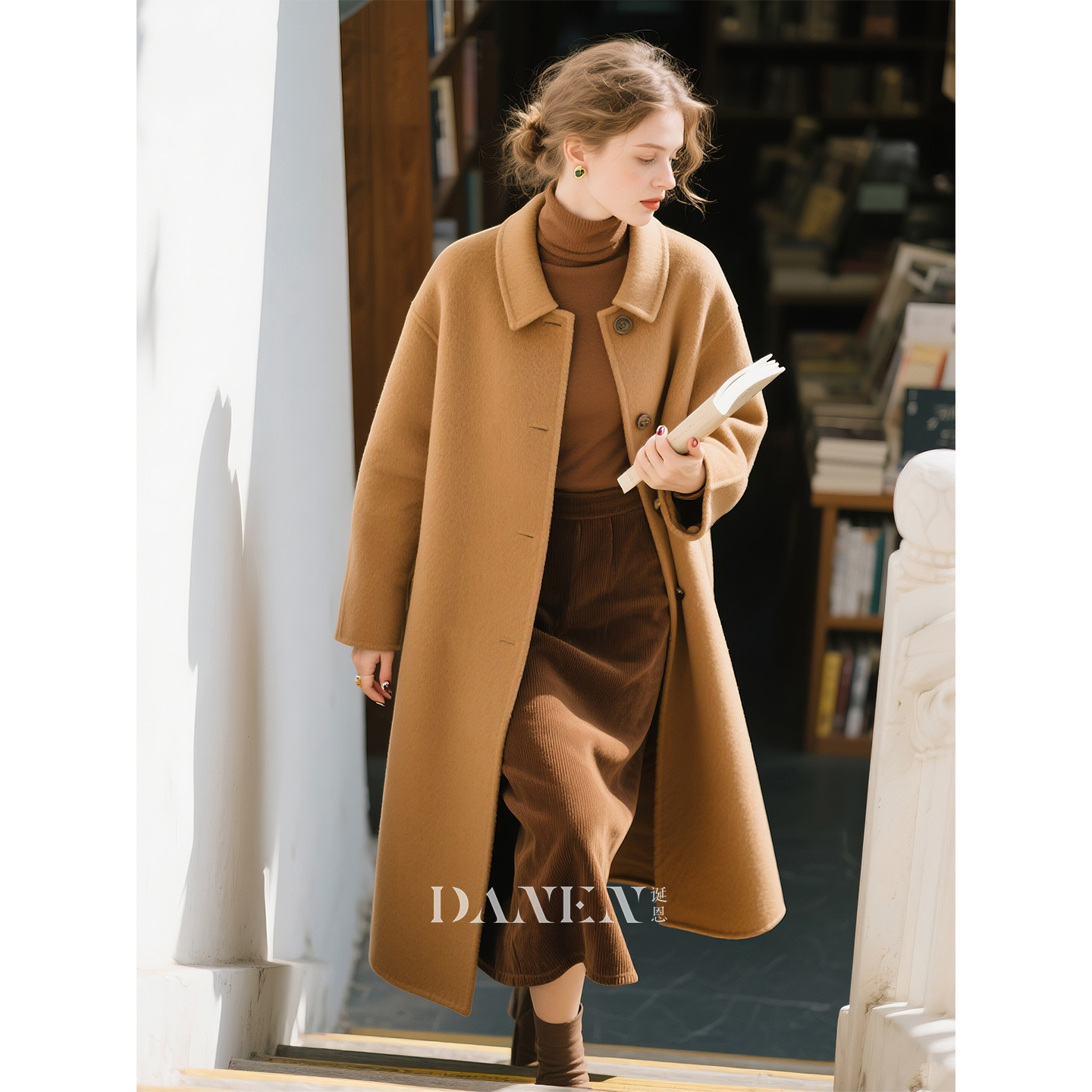 驼色羊毛双面呢大衣单排扣长大衣