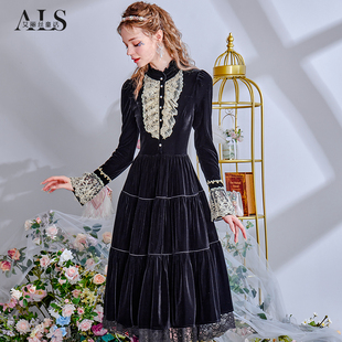 艾丽丝2026春季新款丝绒甜美蛋糕裙泡泡袖长袖黑色中长款连衣裙女