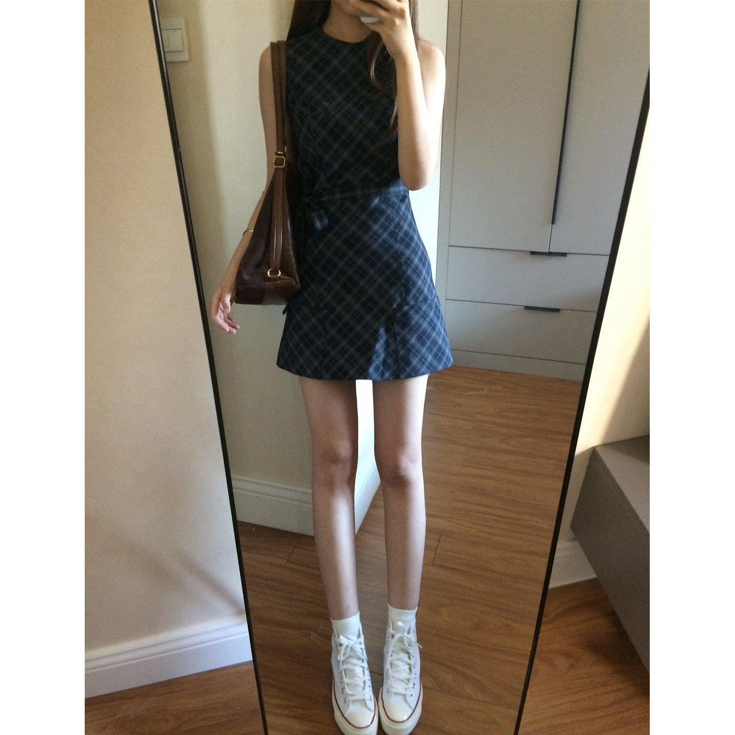巨好看蓝色格纹洋装子女