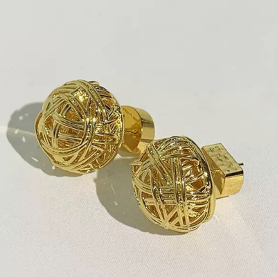 2026新款秋冬轻奢小众高级感笼式耳钉大气独特耳饰银针EH0200