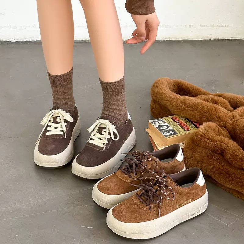 2025秋季上新 厚底磨砂皮绑带板鞋A7299