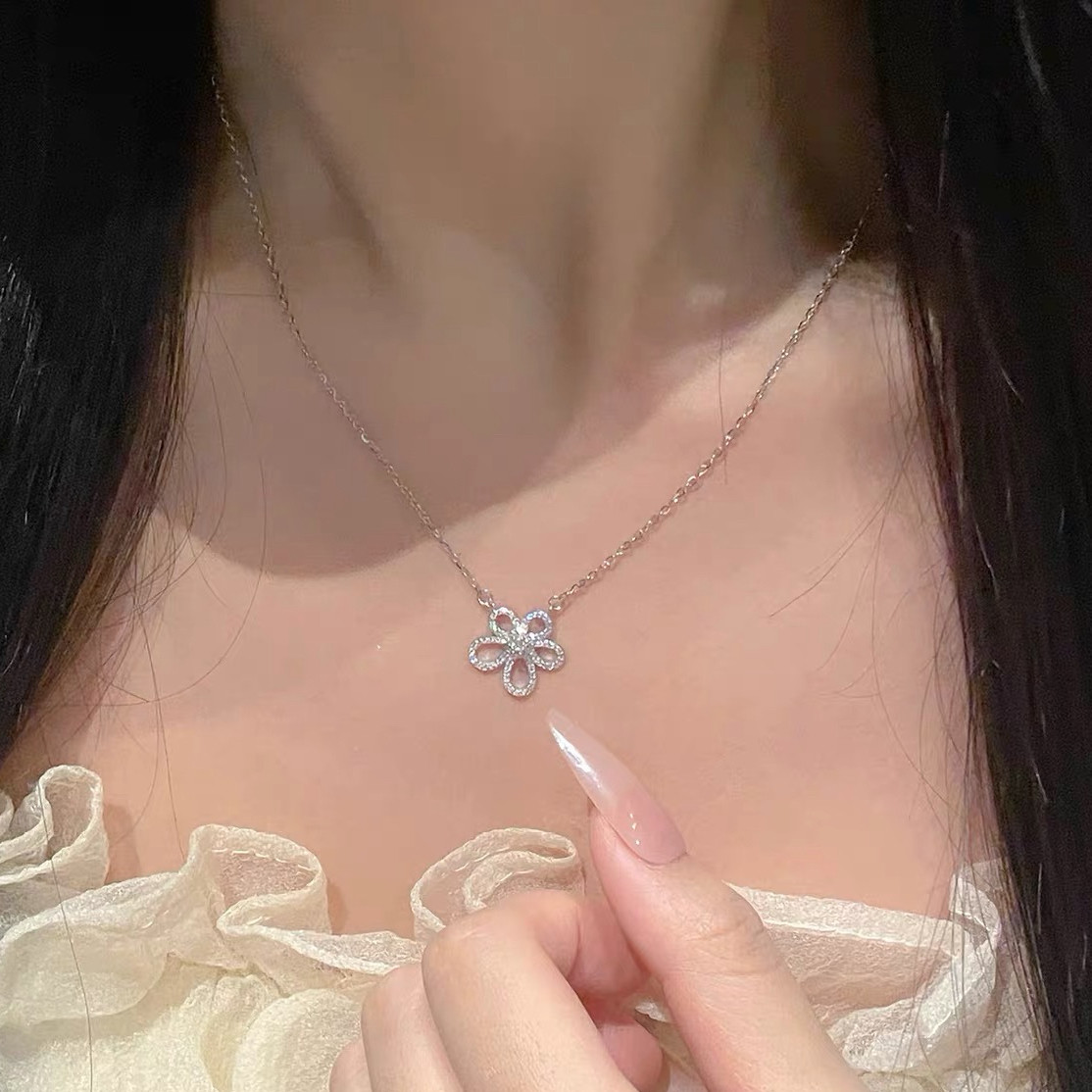 2026银色大石花朵吊坠项链女配饰小众锁骨链颈链XL0294