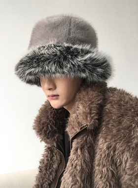 清冷高级感时髦渔夫帽男女小众仿皮草盆帽旅游雪景拍照保暖帽出片