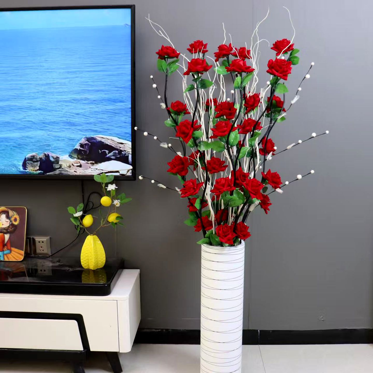 客厅落地电视柜仿真花新居乔迁