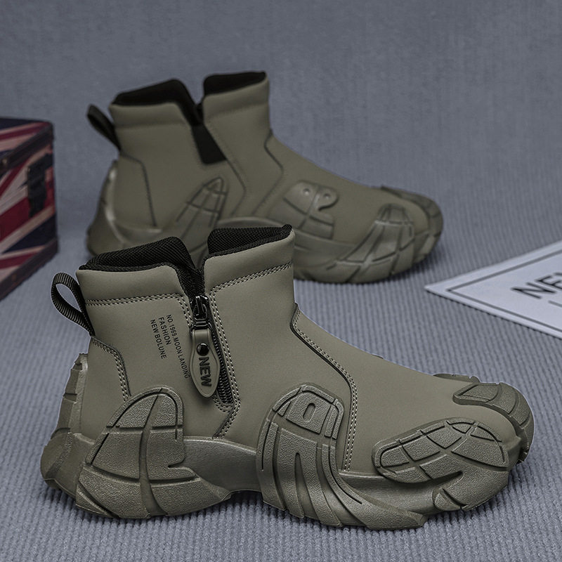 德国马丁靴男款新款冬季男士户外登山运动耐磨厚底黑色工装靴潮