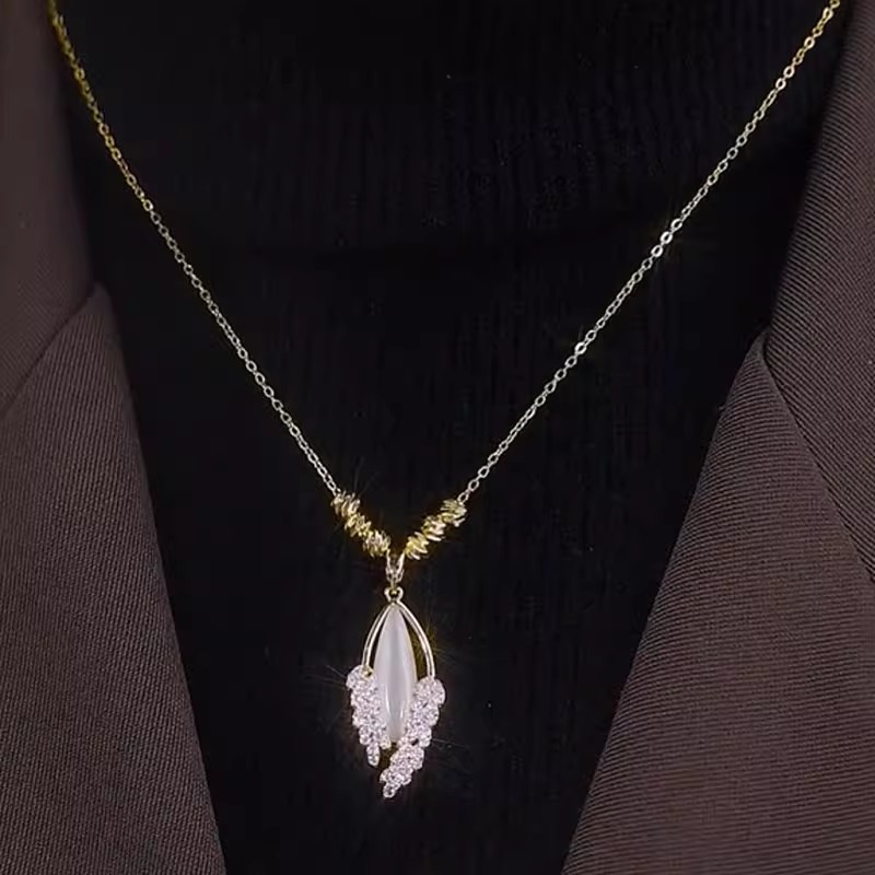 撤柜轻奢小众设计高级感转运珠猫眼石麦穗项链女气质锁骨链颈链配