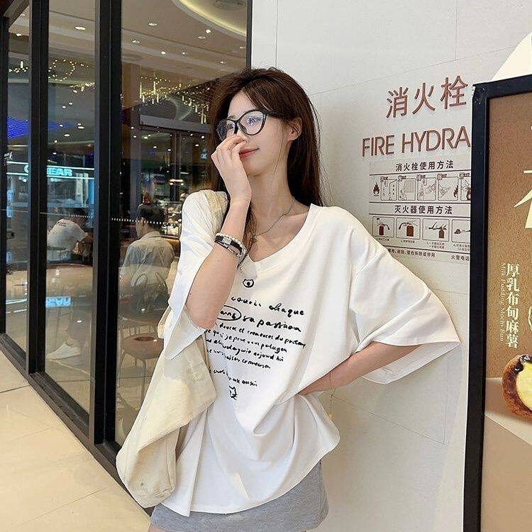 大码300斤短袖夏季设计感印花字母V领上衣胖MM宽松显瘦休闲百搭T