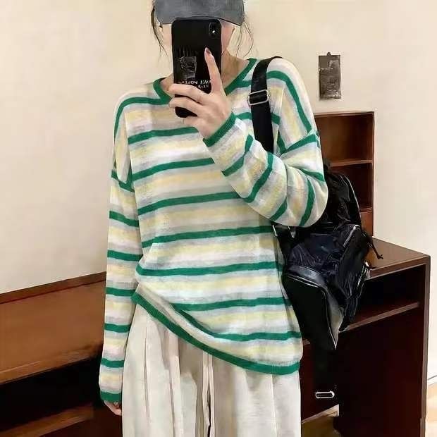 彩色条纹薄款宽松大码长袖T恤女2026春夏季新款时尚防晒罩衫上衣