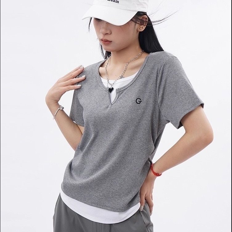 拼接假两件灰色短袖T恤女士夏季侧边褶皱设计感宽松显瘦上衣大码