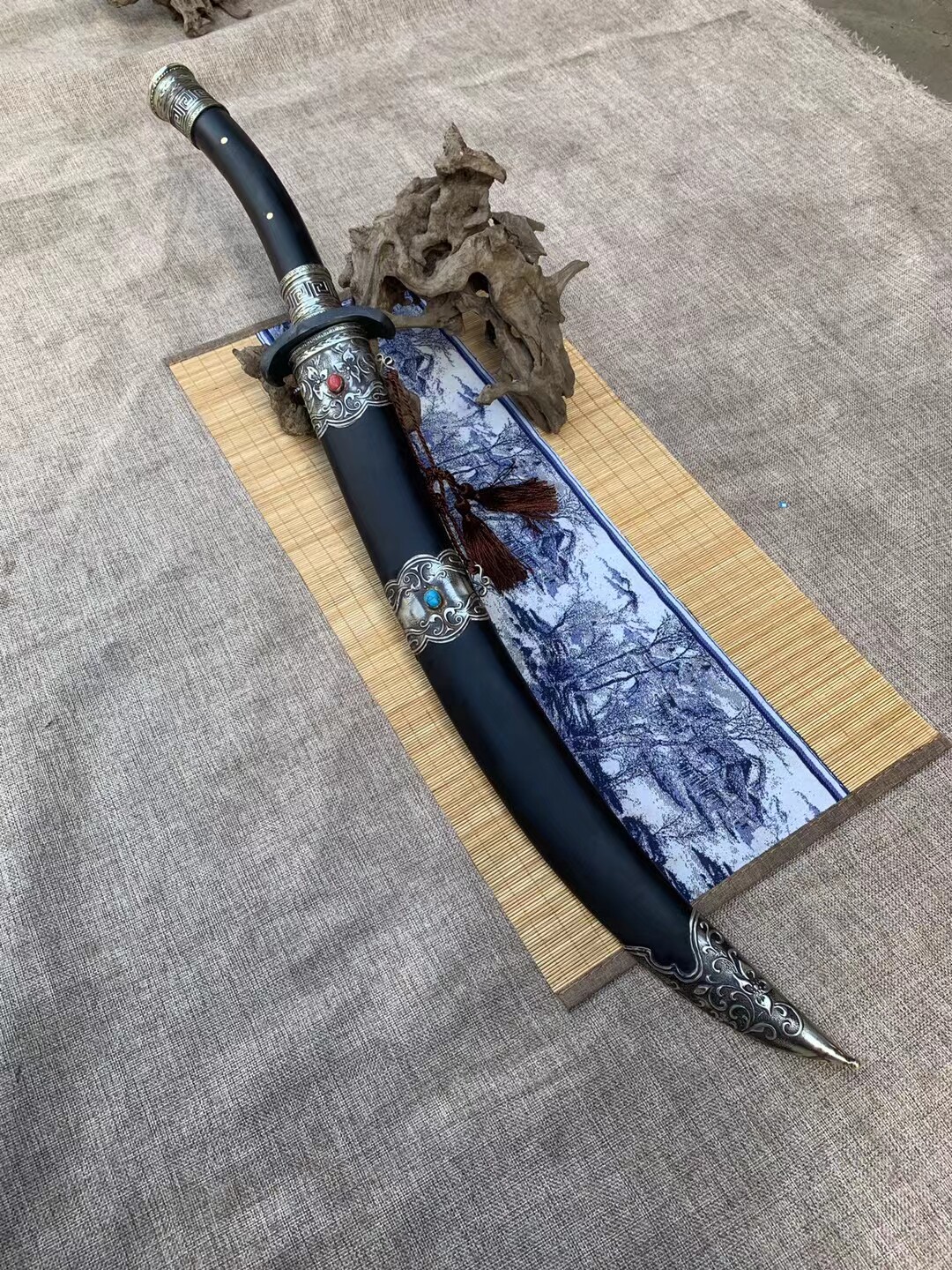 户撒手工锻打 阿昌族刀 龙骨一体蒙古弯刀收藏送礼未开刃