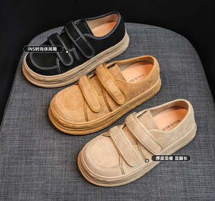 魔术贴运动板鞋 磨砂皮休闲鞋 网红爆款 真皮厚底女鞋 子2022秋季 新款