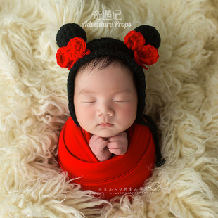 哪吒造型影楼中国娃娃摄影道具帽子新生儿满月国潮手工编织裹布