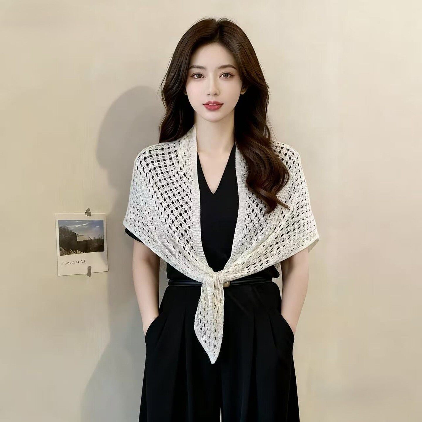 三角巾披肩新款镂空女夏季时尚百搭系腰屁帘针织薄款空调房坎肩女