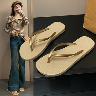 海边人字拖女夏季外穿度假拖鞋平底防滑夹脚沙滩鞋经典百搭夹板鞋