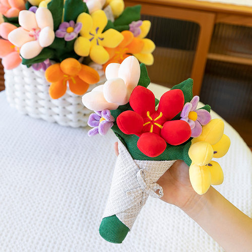 毛绒手捧花玩偶花束公仔生日情人节女生礼物玩具求婚表白送女友