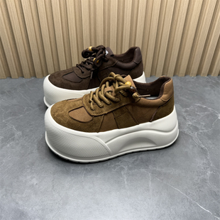 2026春季 百搭增高休闲鞋 新款 系带面包板鞋 复古厚底轻便鞋 撤柜断码