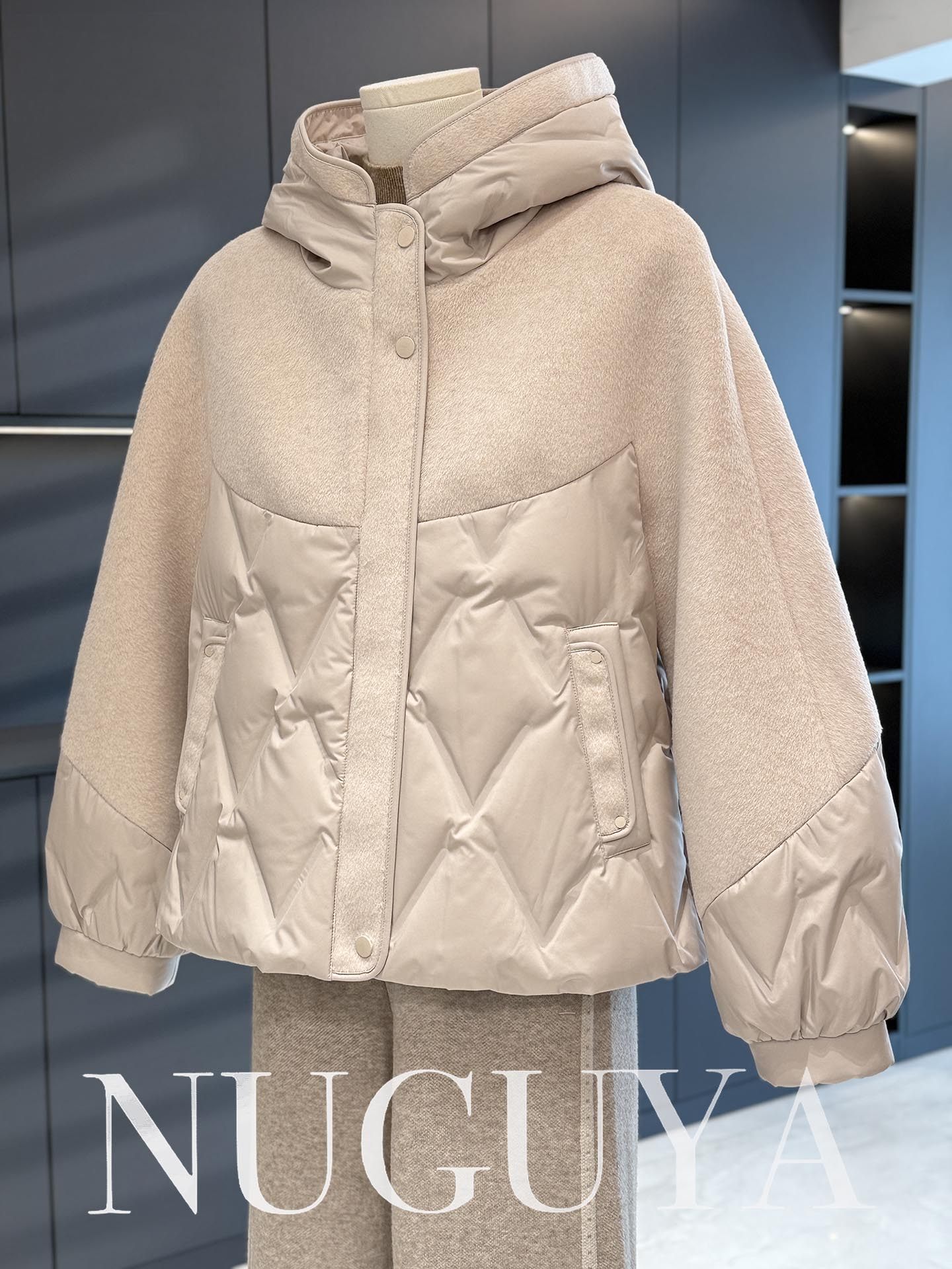 时尚妈妈毛呢拼接羽绒服外套女秋冬新款上衣气质中老年鸭绒服大衣
