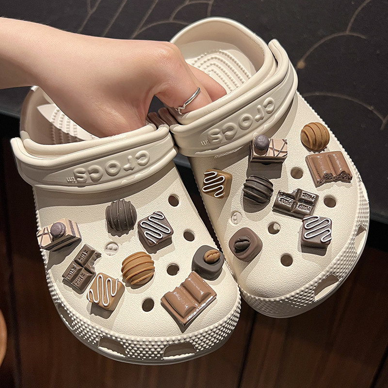 crocs洞洞鞋配饰diy食玩巧克力鞋扣创意卡洛驰装饰扣学生拖鞋卡扣