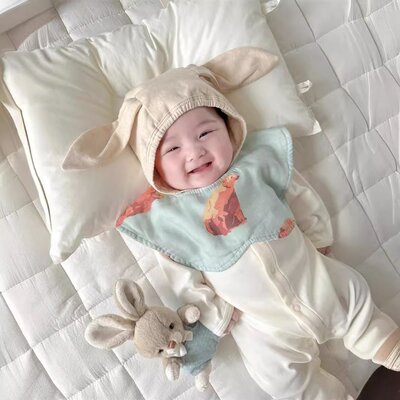 婴儿围嘴六层竹棉纱布花瓣围嘴婴儿口水巾男女宝宝围嘴吐奶围嘴