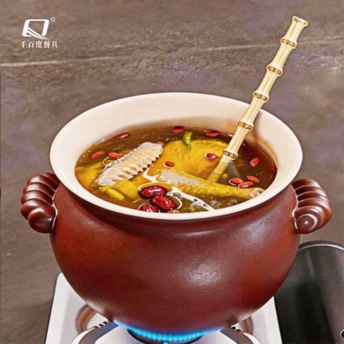 炖土鸡汤砂锅煲汤大气好看