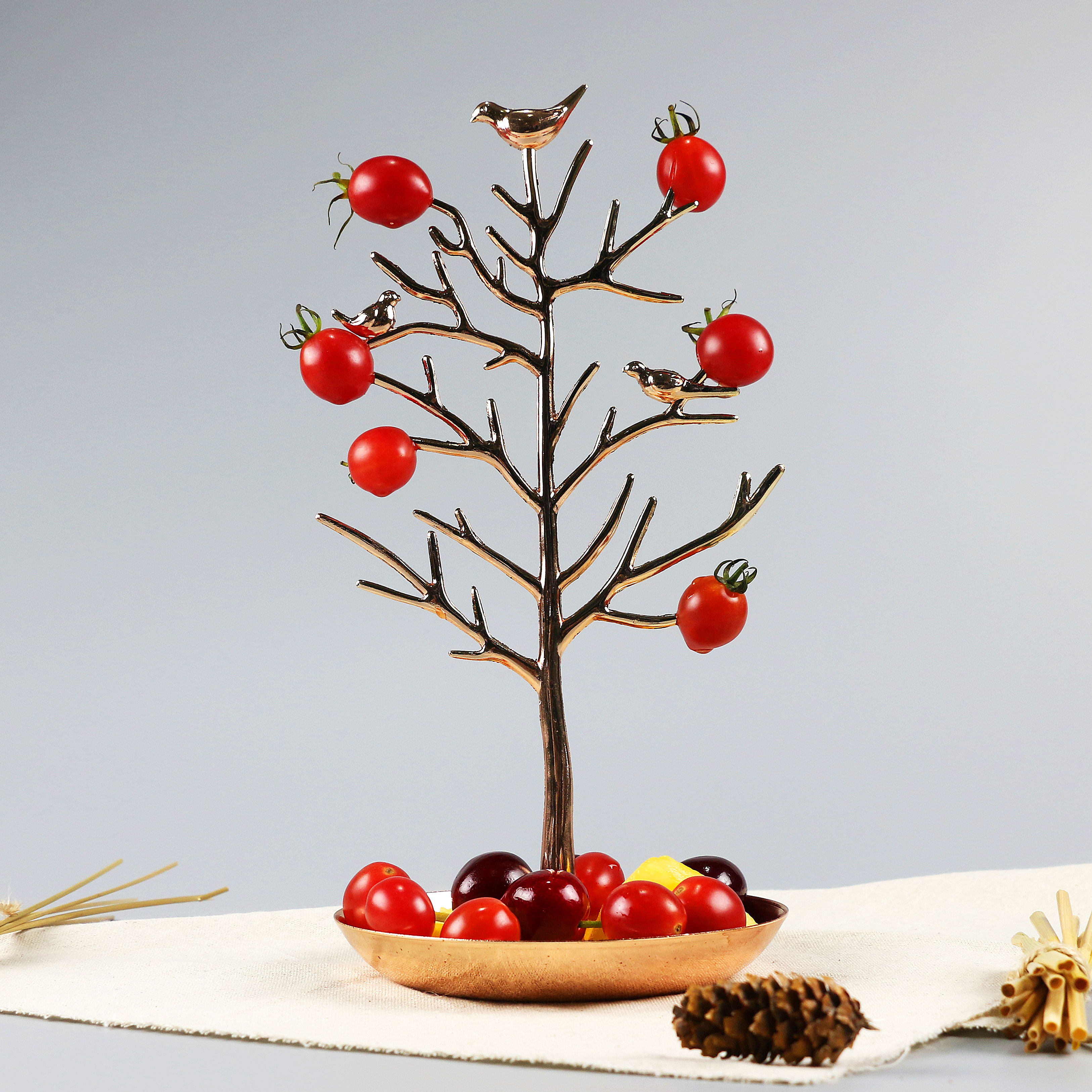 意境水果拼盘创意个性主题餐厅酒店酒吧不锈钢水果树特色水果盘子