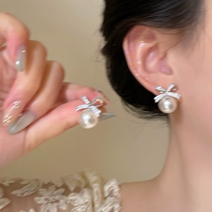 「甜杏蛋糕」蝴蝶结珍珠s925银耳环女气质高级感无耳洞蚊香盘耳夹
