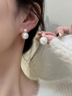 S925银针高级感经典 轻奢锆石珍珠小耳钉气质通勤耳环女 戴妃法式
