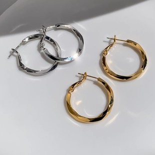 s925银针金属切面光面螺旋设计感圈圈耳环简约潮人ins冷淡风耳饰