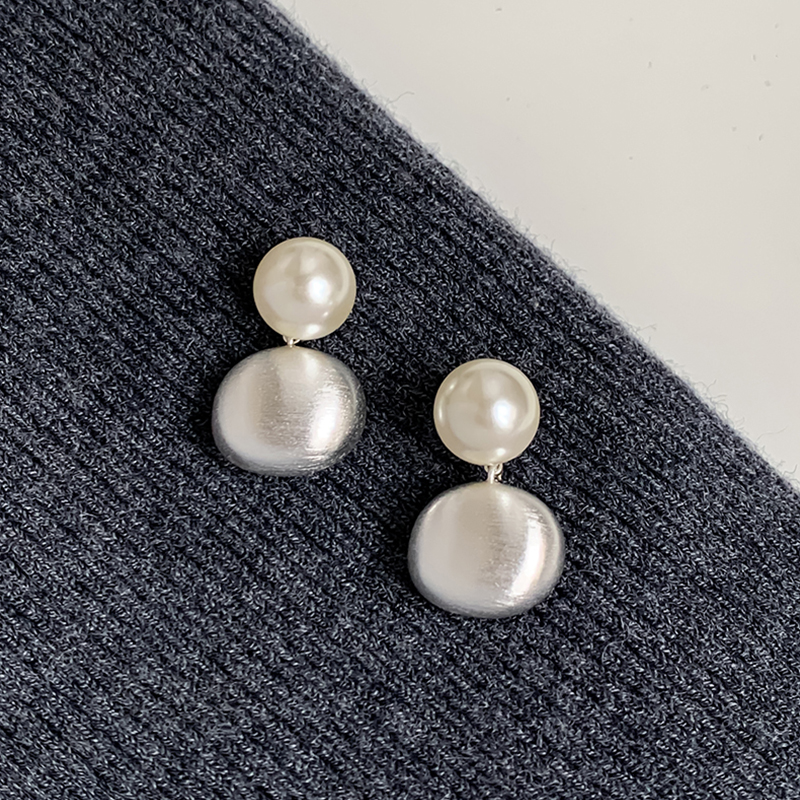 冷淡风金属女高级感耳环