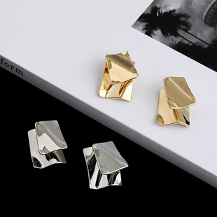 S925银针一路朝阳高叶吴剑秋同款金属片拼接冷淡风设计感耳环潮人