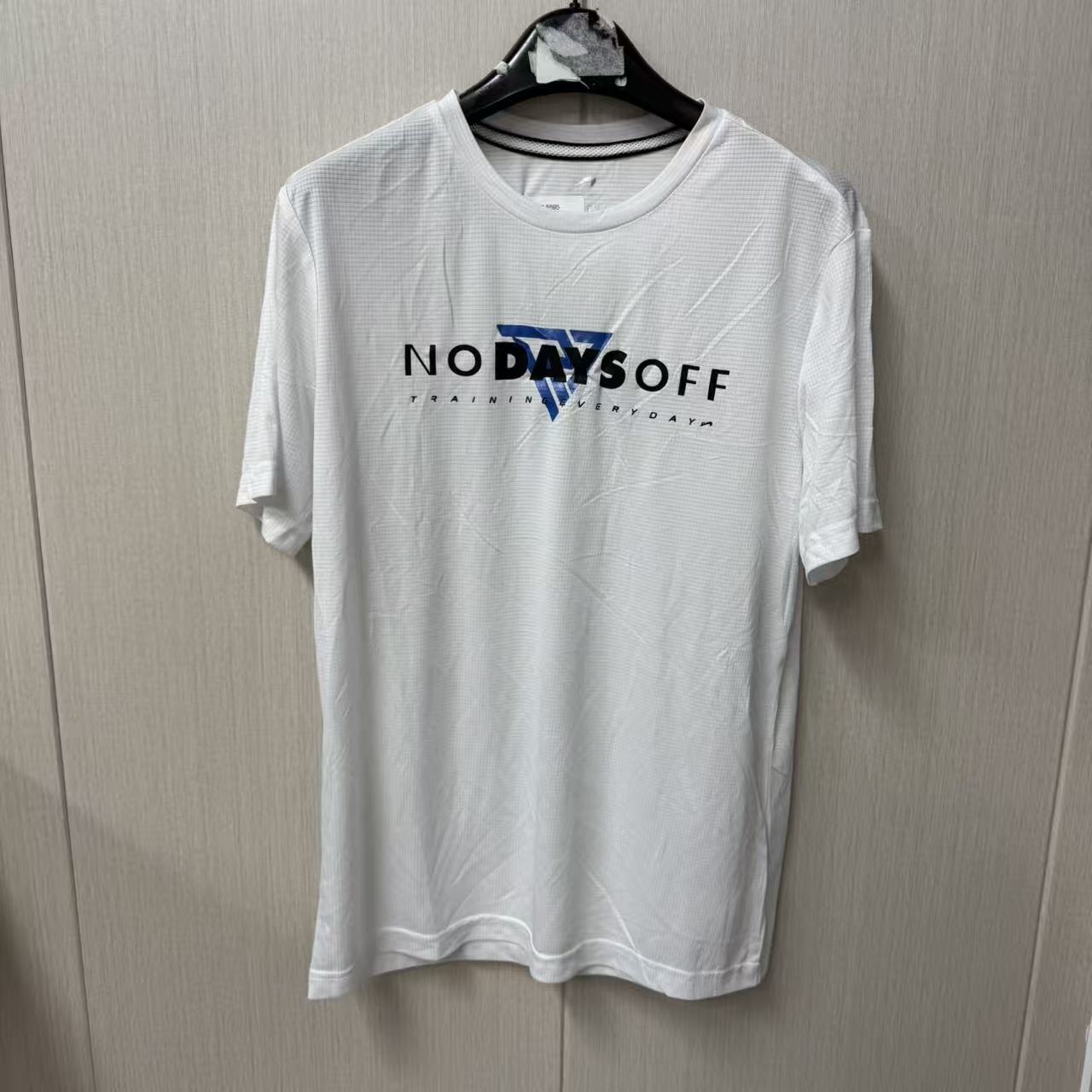 【B品瑕疵特价清仓】贵人鸟短袖夏季男超软透气T恤21号D8000-5595