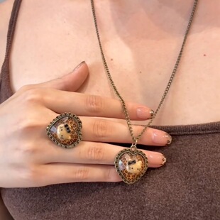 原创做旧千禧辣妹y2k哈喽kitty凯蒂猫复古豹纹桃心项链戒指 毛衣