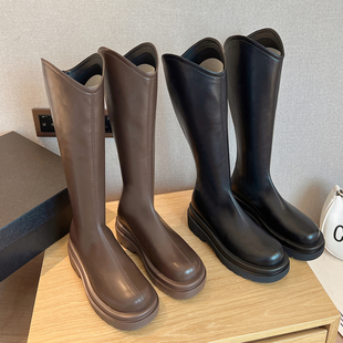 胖mm粗腿大筒围长筒靴女v口修饰腿型不过膝长靴显腿直高筒女靴子