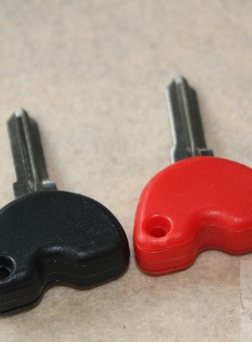 比亚乔摩托车带芯片钥匙 vesp维斯帕 韦士伯钥匙 125 250 300钥匙