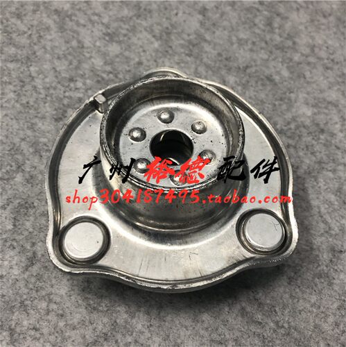 适用奔驰W205W213前机顶胶C180轴承C200减震器C260座E200上盖E300 - 封面