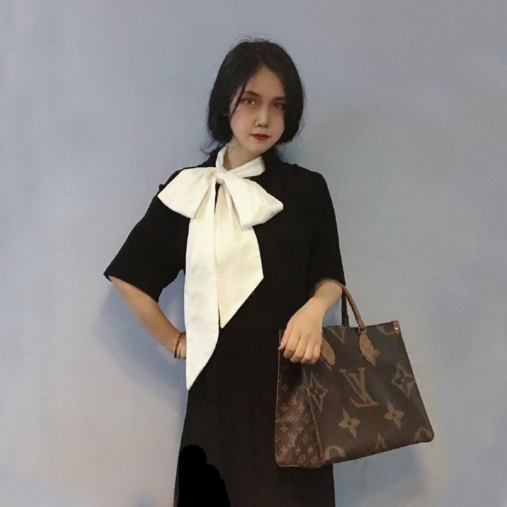 莎桐曼米白蝴蝶结百搭好看