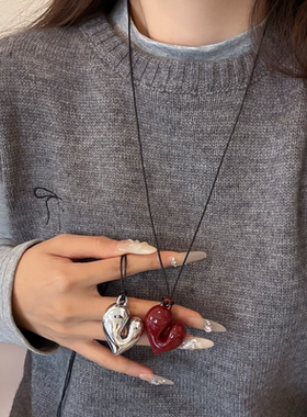 法式爱心吊坠黑色细绳项链女