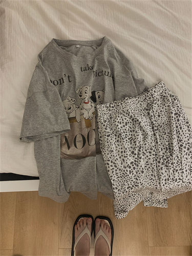 宽松chic港风半袖体恤上衣服