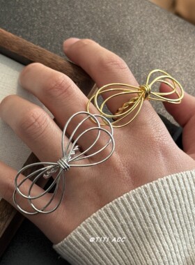 设计感多层线条蝴蝶结戒指
