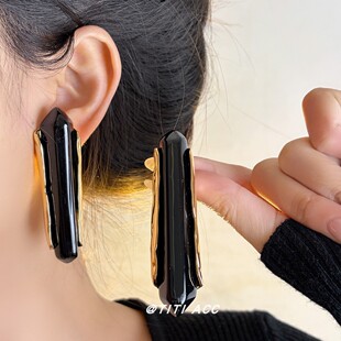 欧美冰锥树脂水晶耳环女士2026新款个性夸张金属耳钉时尚潮流配饰
