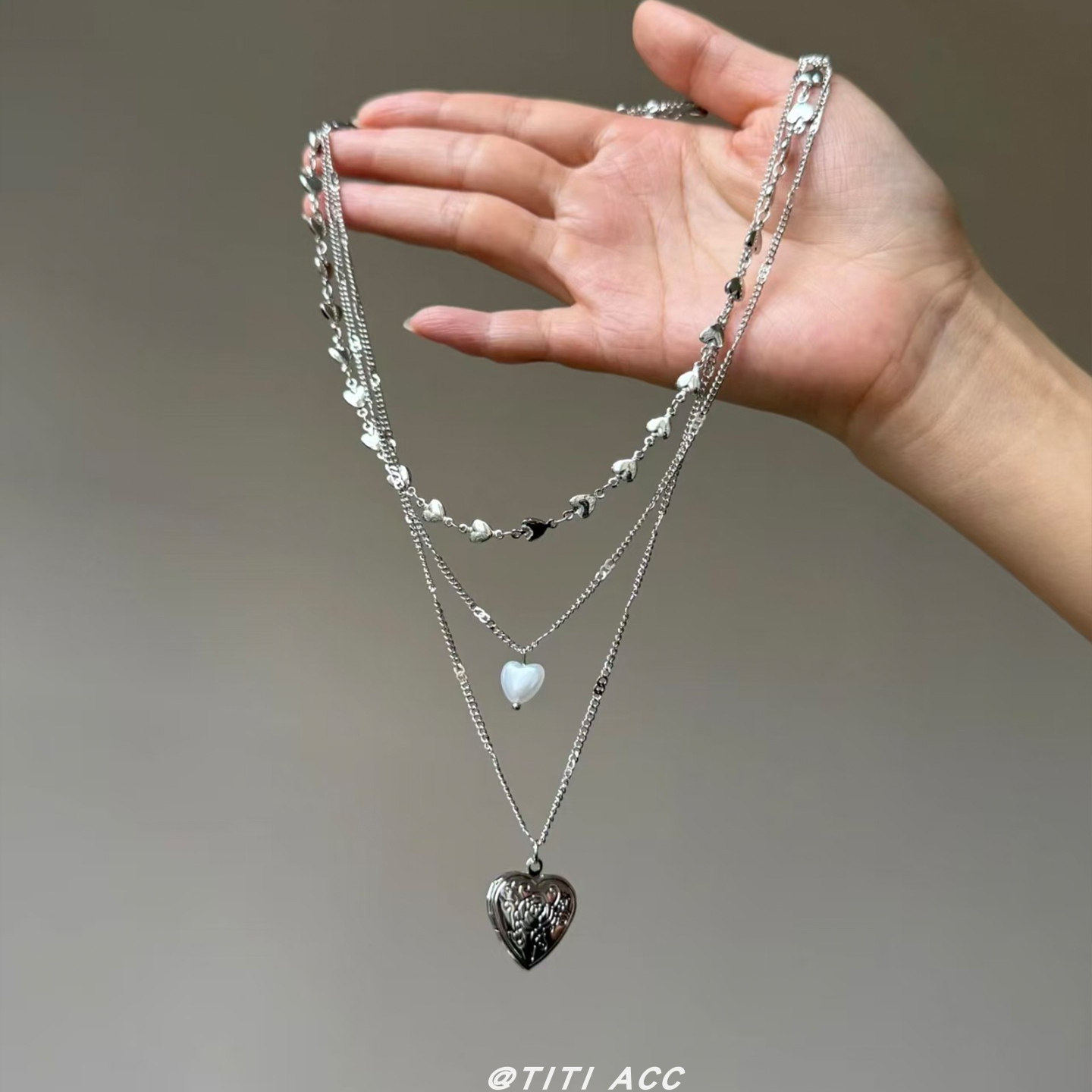波西米亚民族风金属雕花爱心项链女配饰多层毛衣链时尚百搭卫衣链