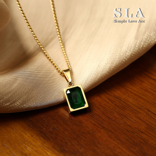 Simple Acc私家轻奢百搭设计高级感金色钛钢项链女 Love