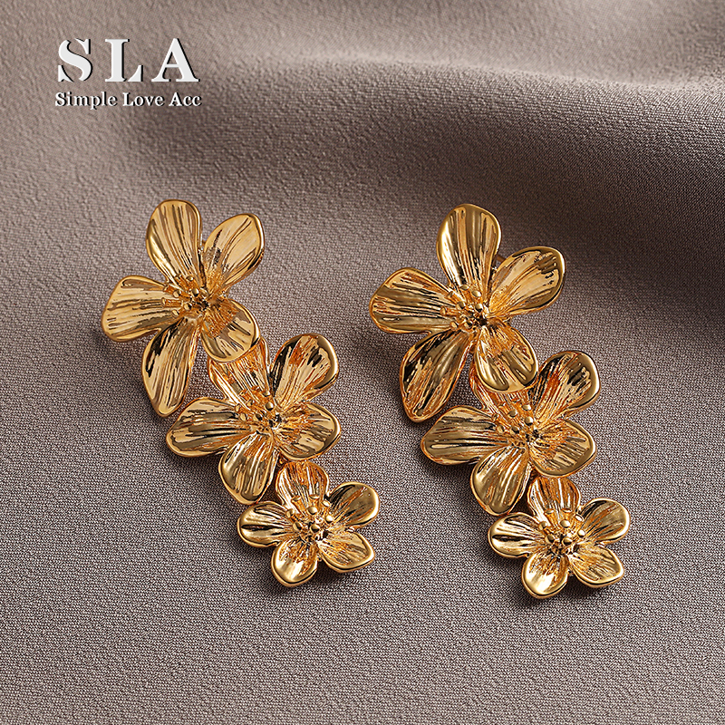 Simple Love Acc私家  夸张长款设计大小不一花朵高级银针耳环女