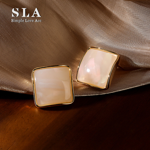 美拉德风格 Simple 法式 Acc私家 树脂高级感银针耳环女 Love