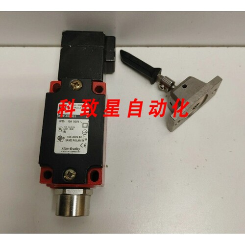 工业配件10A 500V 键控联锁安全开关802F-E60MS2