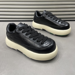 男鞋2025秋冬季油蜡皮厚底商务休闲鞋子新款男士时尚百搭加绒板鞋