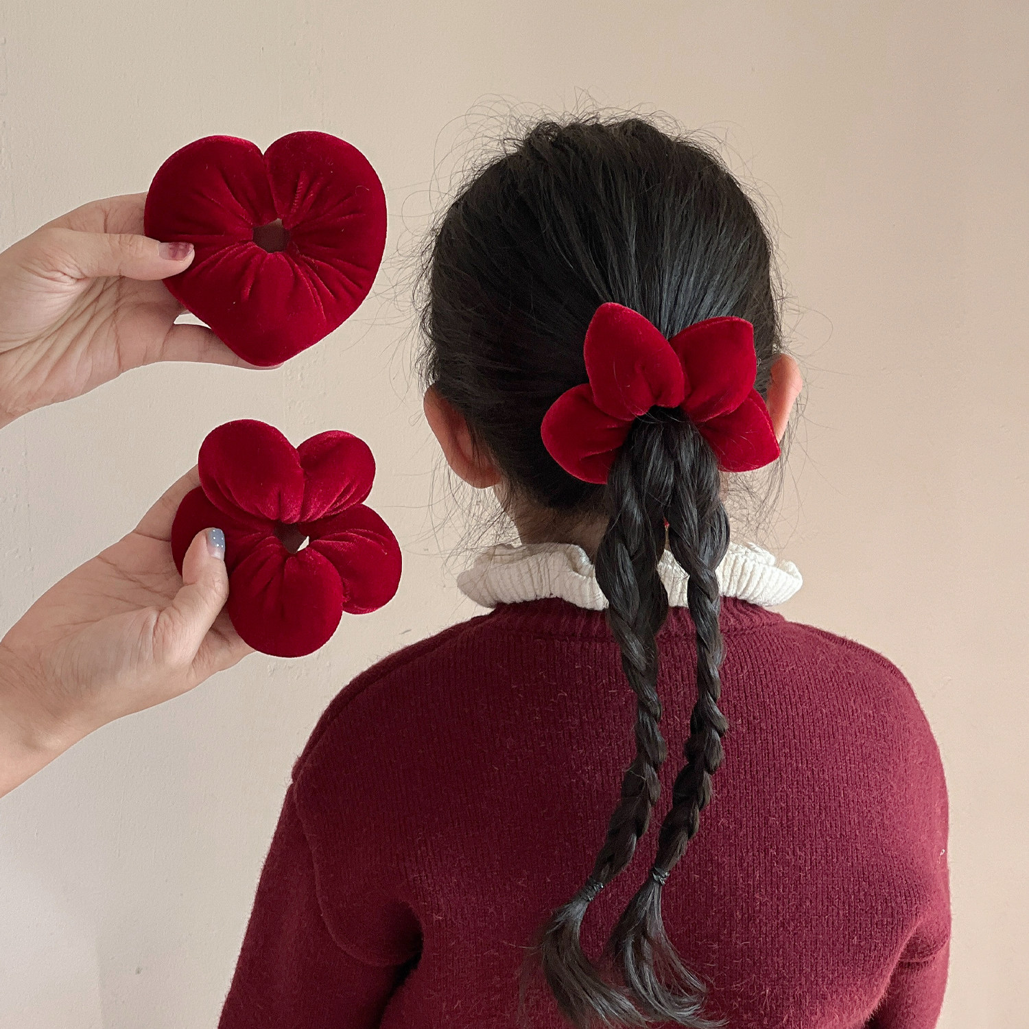 儿童红色丝绒立体花朵发圈新年丸子头甜美肠圈女童扎马尾头绳发饰,童装/婴儿装/亲子装,发饰,淘宝优惠券,粉丝福利购,淘宝优惠卷
